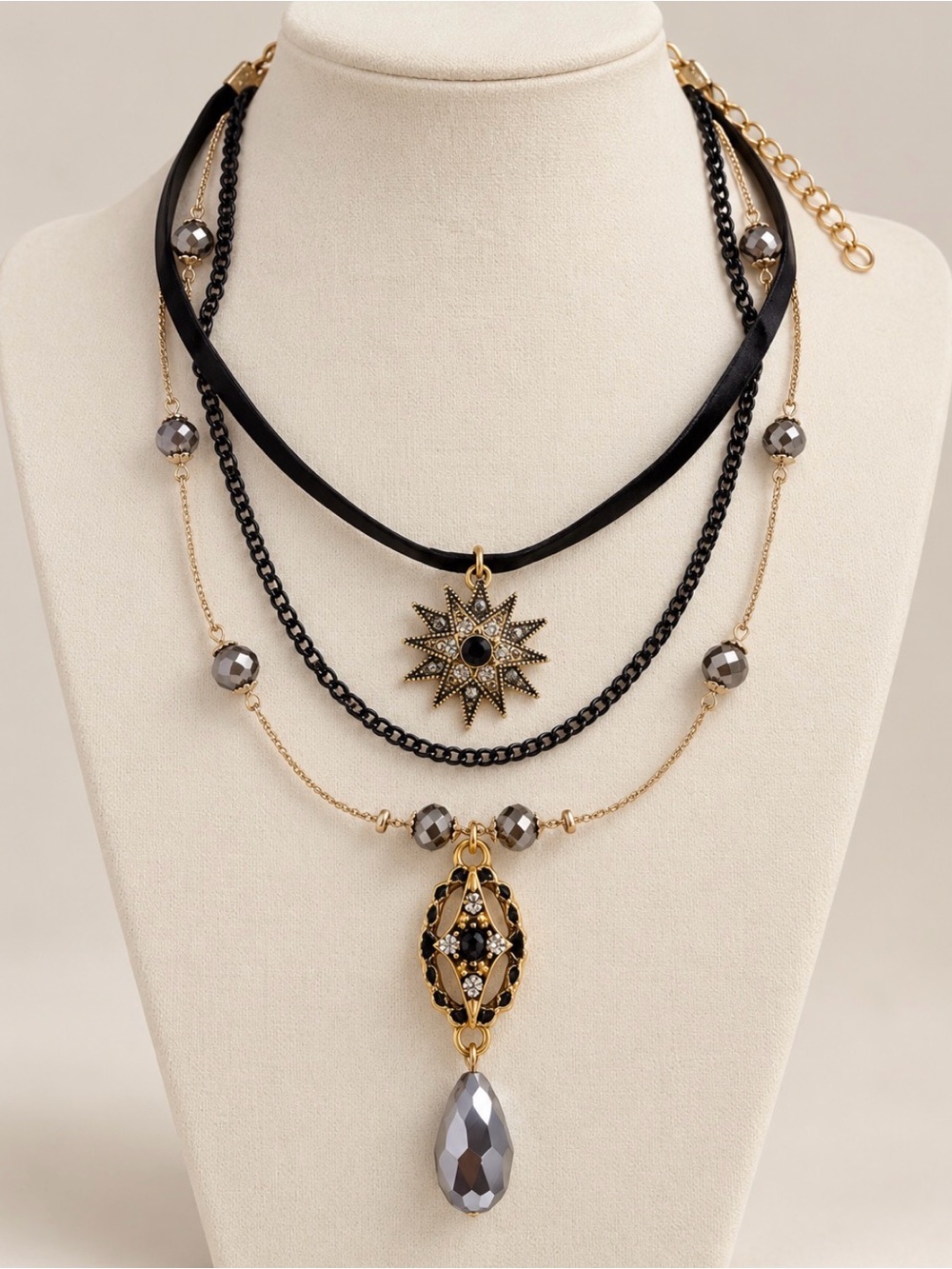 Layered Black and Gold Star & Pendant Necklace